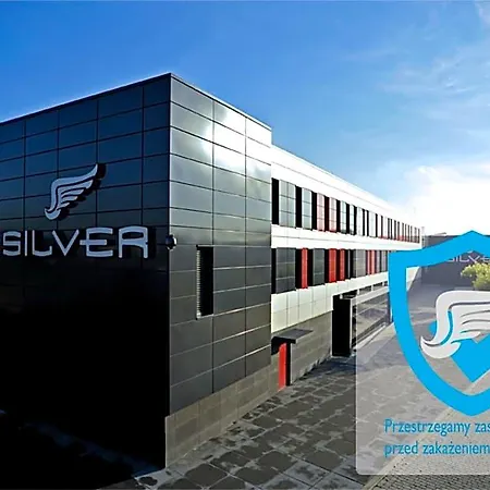 Silver & Gokart Center Hotel 3*