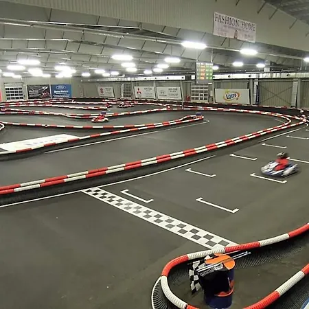Silver & Gokart Center 3*