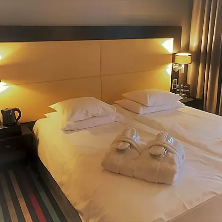 Silver & Gokart Center Hotel 3*