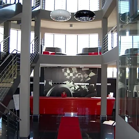 Silver Hotel&gokart Center Hotel