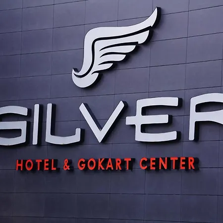 Silver & Gokart Center Hotell
