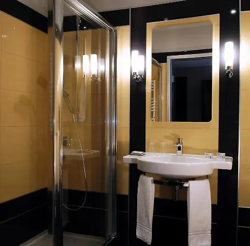 Hotel Silver Hotel&gokart Center